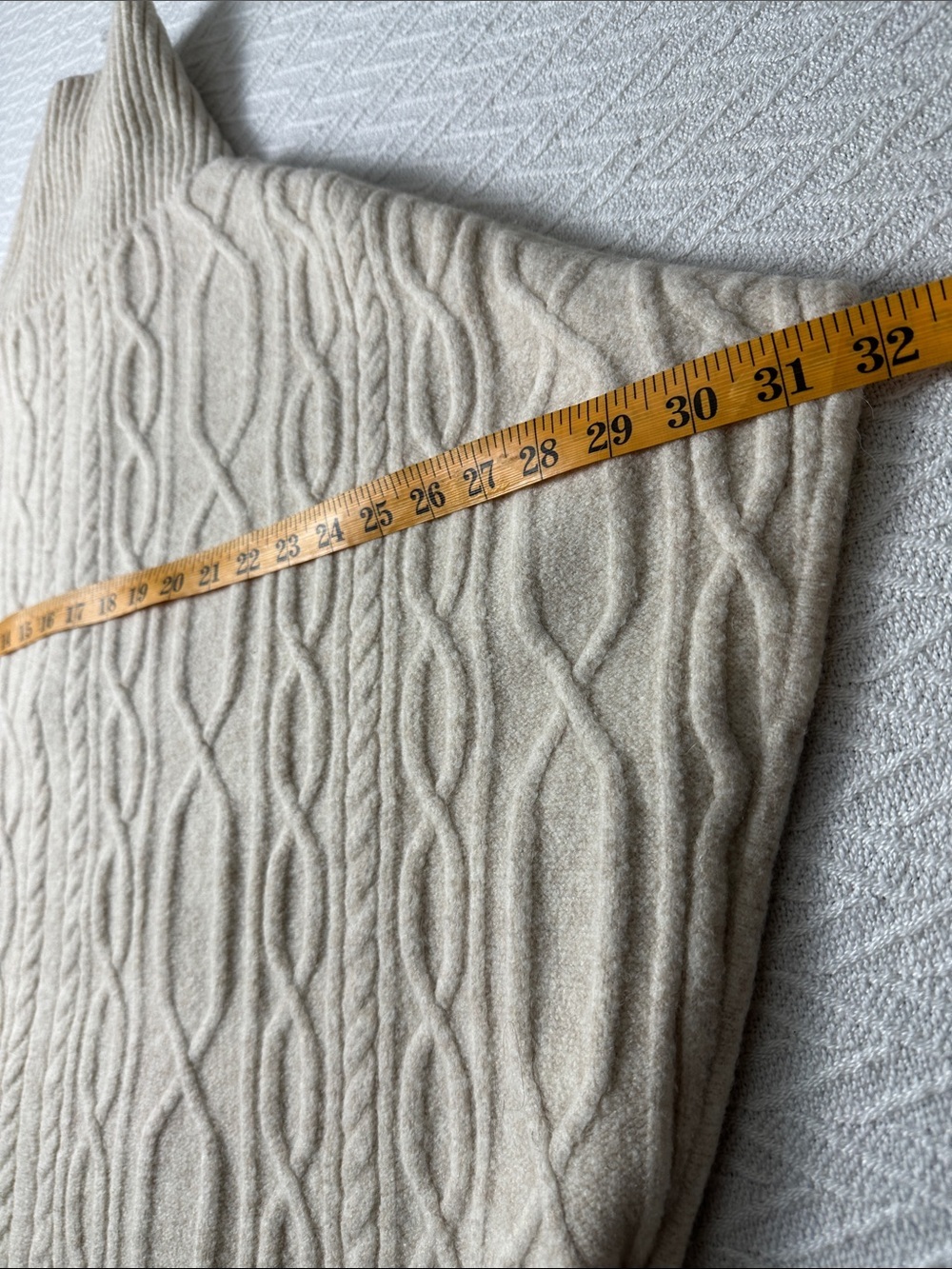 YERSE Wool Alpaca acrylic blend Cable-Knit Half-Zip Poncho Shall Oatmeal Cream - Picture 11 of 13